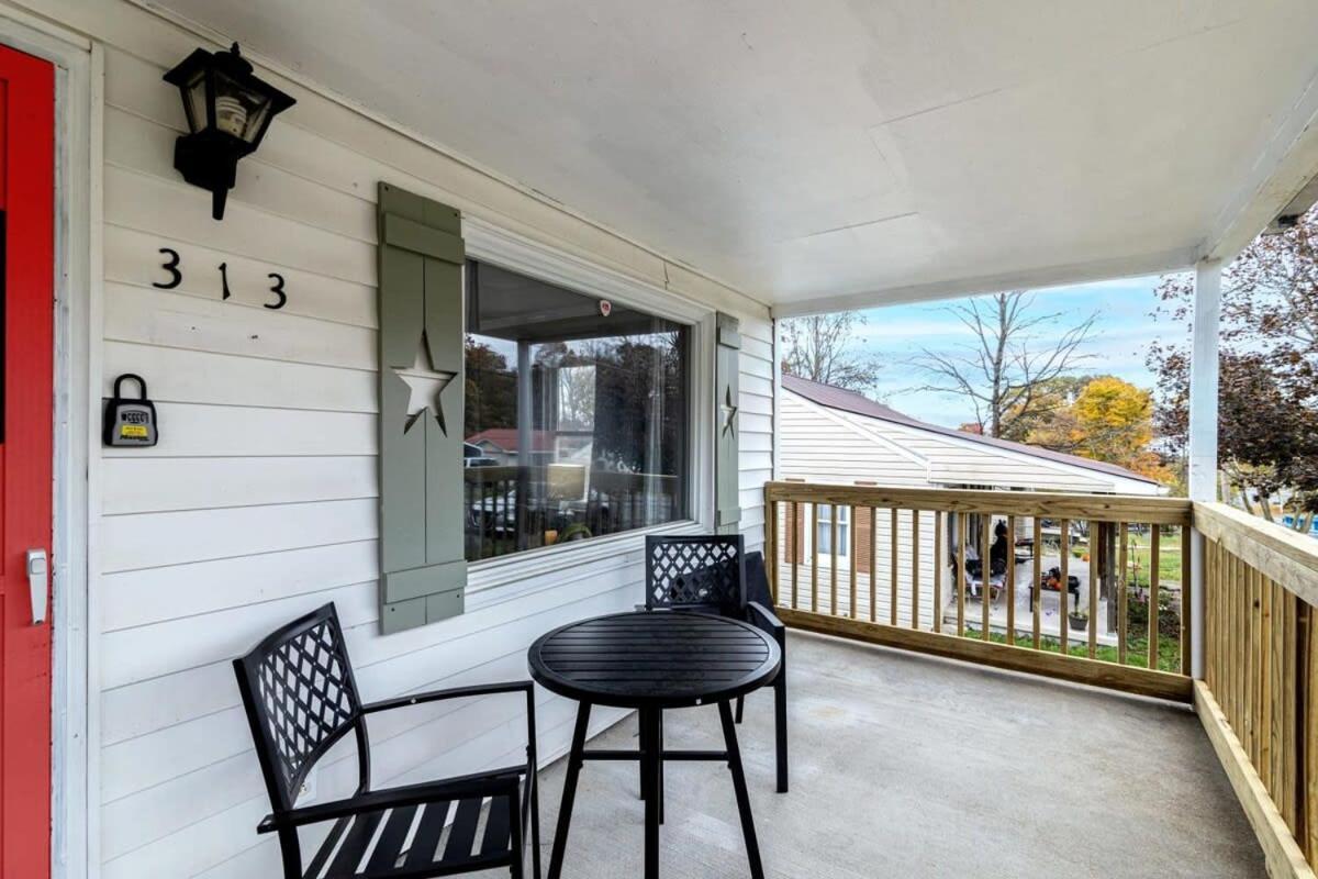 New River Gorge Cottage W Hot Tub, Fire Pit, Grill Oak Hill Exteriér fotografie